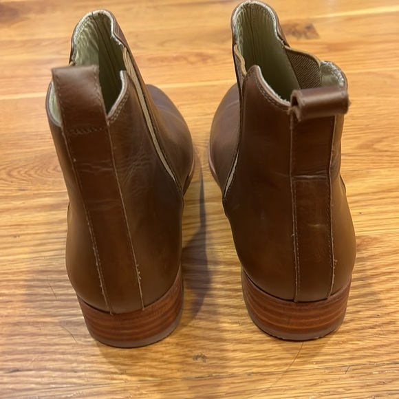 Nisolo Eva Everyday Chelsea Boot 8.5 - Picture 4 of 8